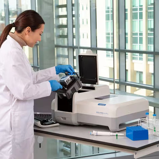 What Is a Spectrophotometer? A Complete Guide for Beginners - Labmart.in