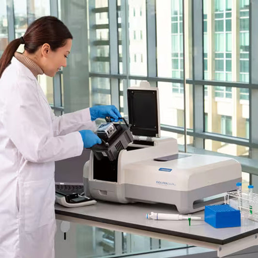 What Is a Spectrophotometer? A Complete Guide for Beginners - Labmart.in