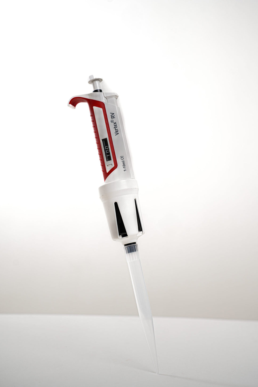 Vertex RV Micropipette with 3-Digit Display