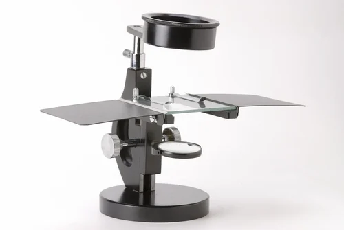 Dissecting Bulls Lens Microscope - Labmart.in