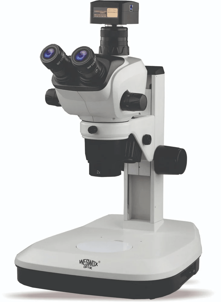 Stereo Zoom Research Microscope - Labmart.in